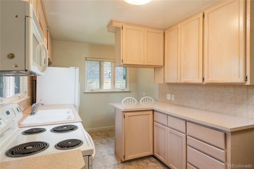 1116 S Saint Paul St, Denver, CO, 80210-2034 | Card Image