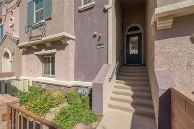 10049 Sable Point Street, Townhouse with 3 bedrooms, 2 bathrooms and null parking in Las Vegas NV | Image 1