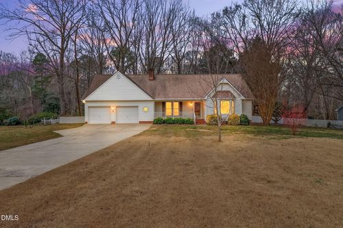 7040 Kristi Dr, Garner, NC, 27529-9650 | Card Image