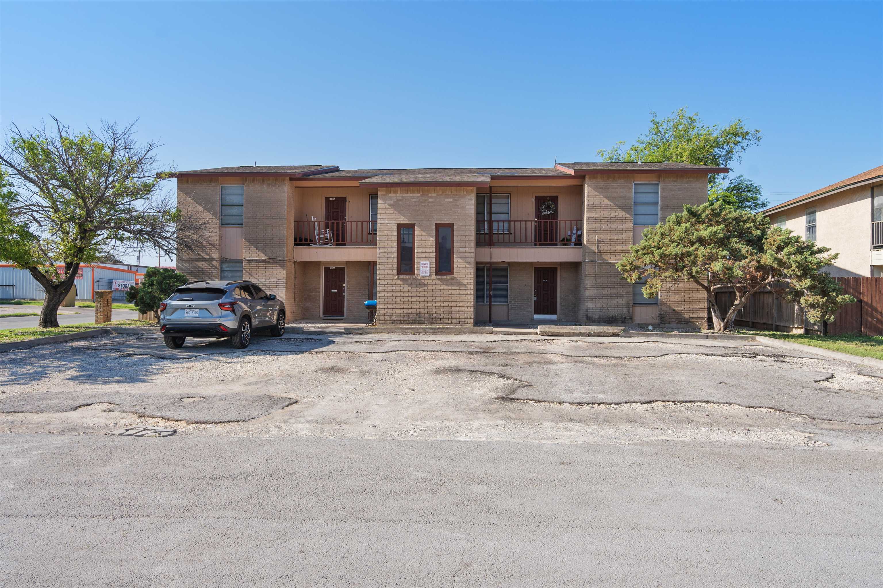 Residential Income in Del Rio