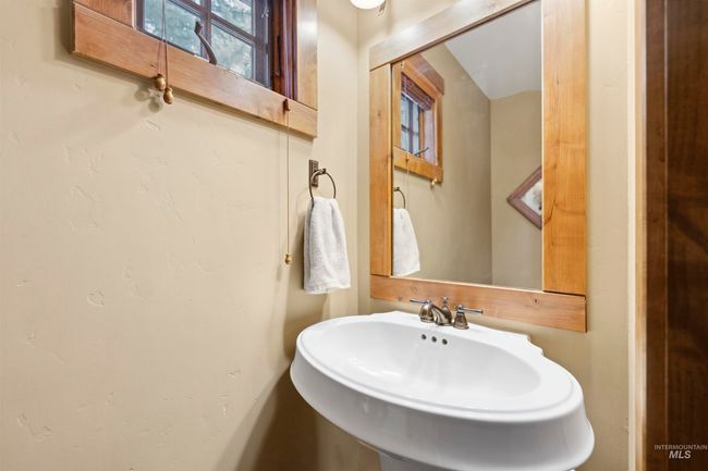 23 Rock Creek Ct, House other with 2 bedrooms, 3 bathrooms and 1 parking in Donnelly ID | Image 7