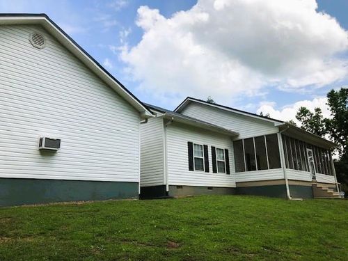 960 Mcentyre Loop Se, Calhoun, GA, 30701-4238 | Card Image