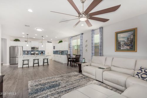 10660 E Twister Ave, Mesa, AZ, 85212-8800 | Card Image