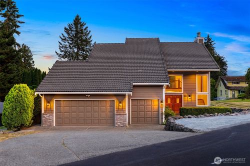 1802 118th Ave Ne, Lake Stevens, WA, 98258-9502 | Card Image
