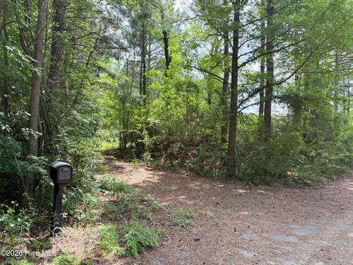 4768 Maria Ct, Grimesland, NC, 27837-9560 | Card Image