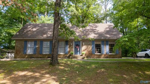 451 13th St Sw, Fayette, AL, 35555-3154 | Card Image