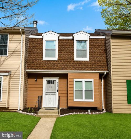 6103 Hil Mar Dr, DISTRICT HEIGHTS, MD, 20747-2978 | Card Image