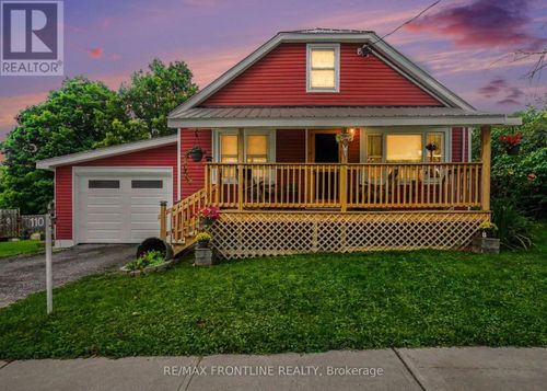 110 North St, Lanark, ON, K0G1K0 | Card Image