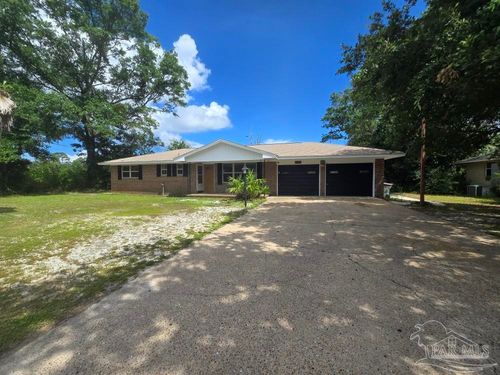 8951 Mars Dr, Pensacola, FL, 32507-1431 | Card Image