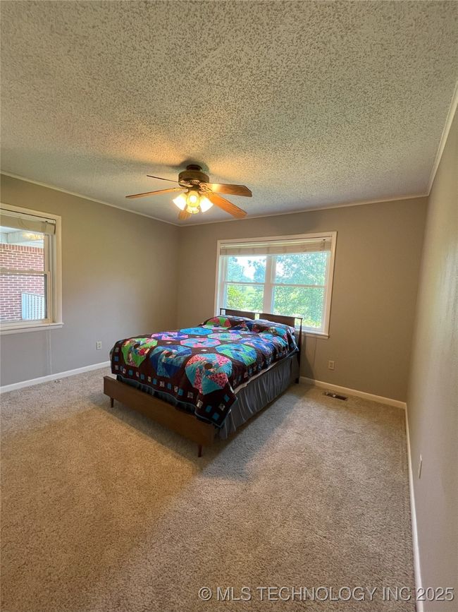 10282 N Perry Loop Rd, House other with 3 bedrooms, 3 bathrooms and null parking in Stigler OK | Image 34