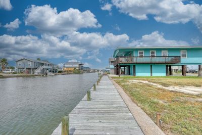 194 Sailfish Drive, House other with 2 bedrooms, 2 bathrooms and 4 parking in Rockport TX | Image 2