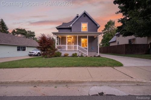 300 N Mill St, Clio, MI, 48420-1206 | Card Image
