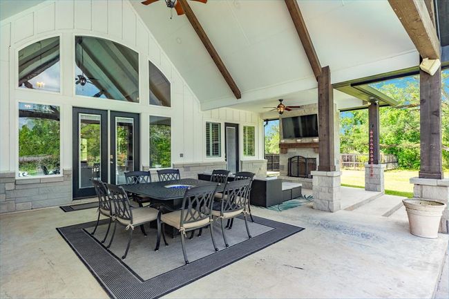 337 Thousand Oaks Dr, House other with 4 bedrooms, 3 bathrooms and 3 parking in Angleton TX | Image 17