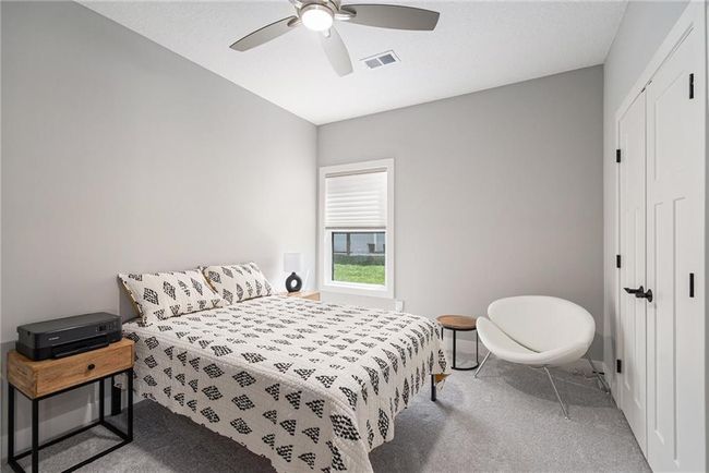 710 Ridge Dr, Townhouse with 2 bedrooms, 2 bathrooms and null parking in Smithville MO | Image 14