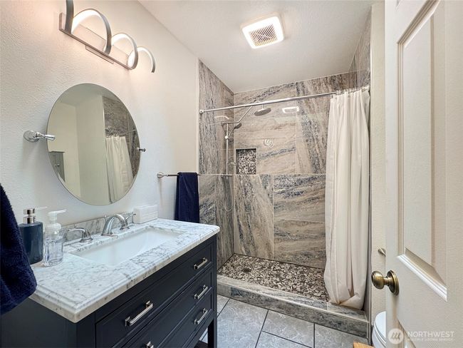 42 Charles Way, House other with 3 bedrooms, 2 bathrooms and 2 parking in Sequim WA | Image 18
