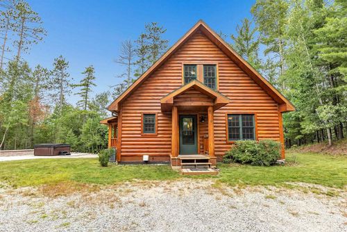 N11897 Menominee Shores Drive, WAGNER, WI, 54177 | Card Image