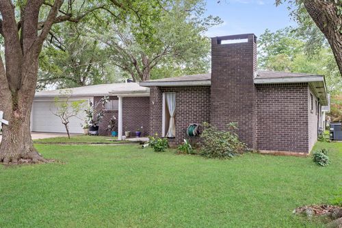 171 Ridgewood St, Bridge City, TX, 77611-2115 | Card Image