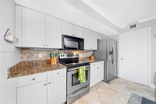 apt-708-6917 Collins Ave, Miami Beach, FL, 33141-7206 | Card Image