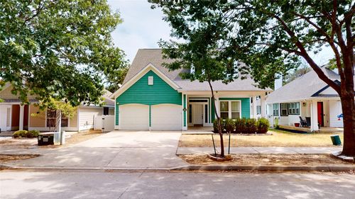 2008 Bridgeport Dr, Providence Village, TX, 76227-8533 | Card Image