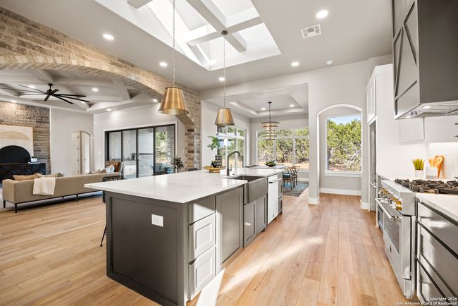 1142 PR 2771 Private Road 2771, Home with 0 bedrooms, 0 bathrooms and null parking in Mico TX | Image 6