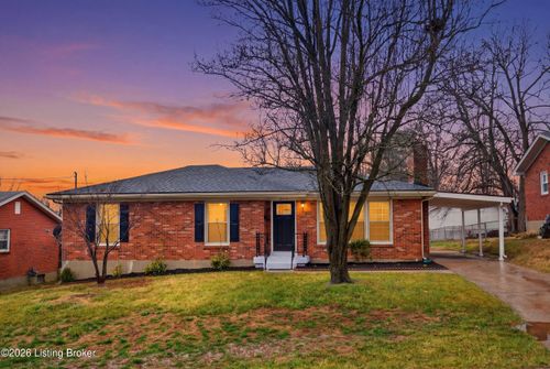 8314 Saint Armands Ct, Louisville, KY, 40219-5288 | Card Image