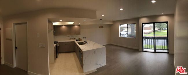 APT-5 - 600 N Isabel St, Condo with 2 bedrooms, 2 bathrooms and 2 parking in Glendale CA | Image 4