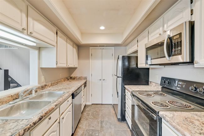 1242 Signal Ridge Pl, Townhouse with 3 bedrooms, 3 bathrooms and null parking in Rockwall TX | Image 6