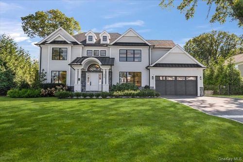 264 Northwoods Rd, Manhasset, NY, 11030-1615 | Card Image