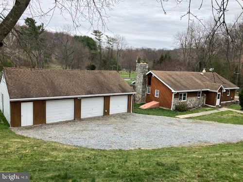 401 Ray Mar Rd, OXFORD, PA, 19363-1012 | Card Image