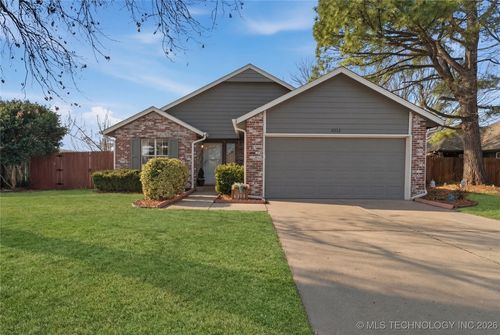 6312 S Date Ave, Broken Arrow, OK, 74011-4147 | Card Image