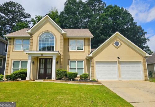 10805 Pinewalk Forest Cir, Alpharetta, GA, 30022-6525 | Card Image