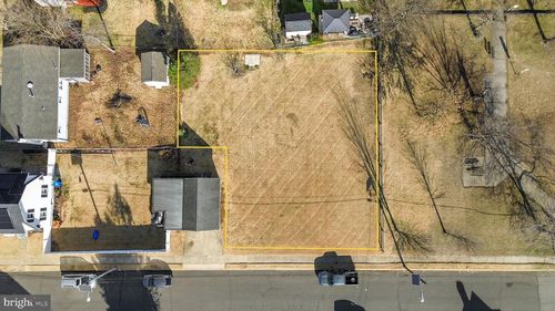 720 Oakland Avenue, Burlington, NJ, 08016 | Card Image