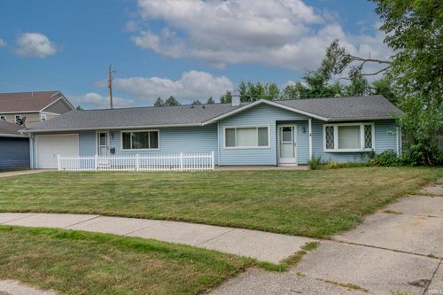 929 Simon Ct, South Bend, IN, 46615-3626 | Card Image