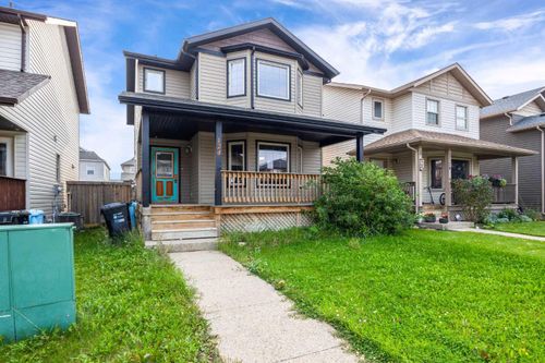 124 Huckleberry St, Fort Mcmurray, AB, T9K0N7 | Card Image