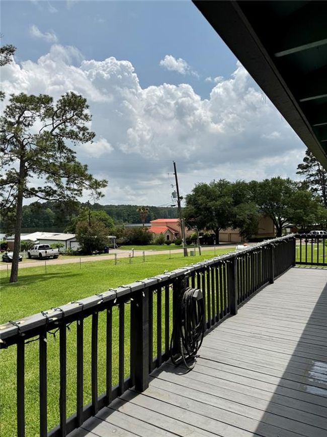 Front porch to enjoy the view | Image 18