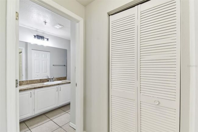 APT-304 - 5606 Pinnacle Heights Cir, Condo with 2 bedrooms, 2 bathrooms and null parking in TAMPA FL | Image 14