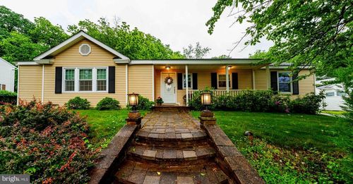 2941 Pheasant Run Rd, NORRISTOWN, PA, 19403-1707 | Card Image
