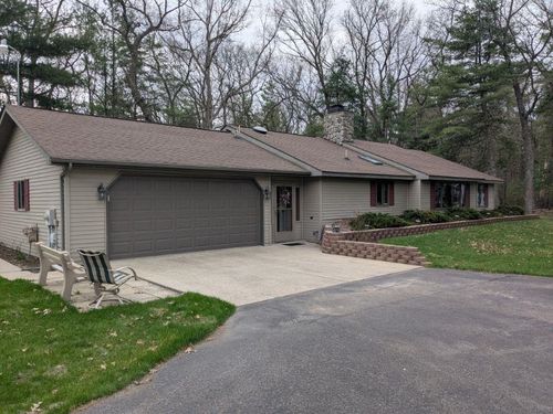 3747 Cayuga Trail, Grant Township, MI, 48748 | Card Image