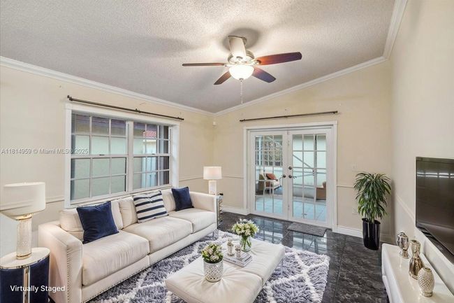 17610 Sw 4 Th Ct, House other with 4 bedrooms, 2 bathrooms and null parking in Pembroke Pines FL | Image 16
