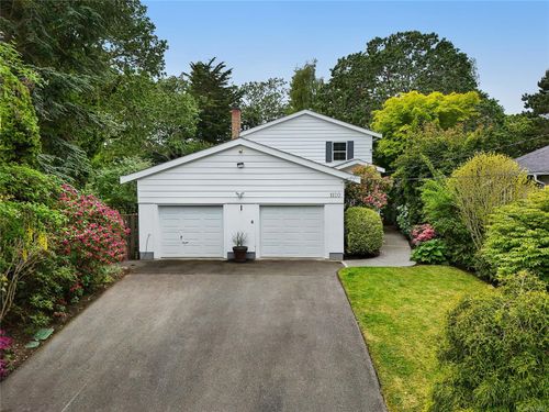 1120 St. Louis St, Oak Bay, BC, V8S5B6 | Card Image