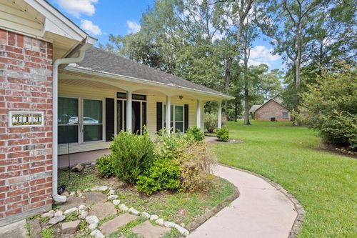 919 Hucklberry St, Village Mills, TX, 77663 | Card Image