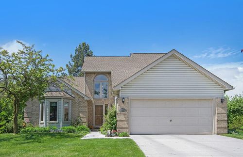 1323 Wedgewood Cir, Saline, MI, 48176-9276 | Card Image