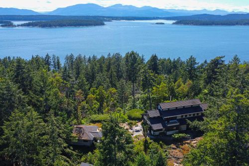 790 Devina Drive, Galiano Island, BC, V0N1P0 | Card Image