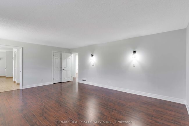 427194 25 Sideroad, House other with 8 bedrooms, 7 bathrooms and 10 parking in Mono ON | Image 25