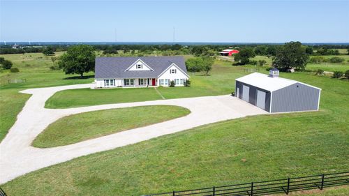 121 County Road 2571, Alvord, TX, 76225-6819 | Card Image