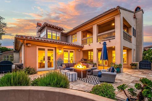 216 Mirasol Way, Monterey, CA, 93940-7618 | Card Image