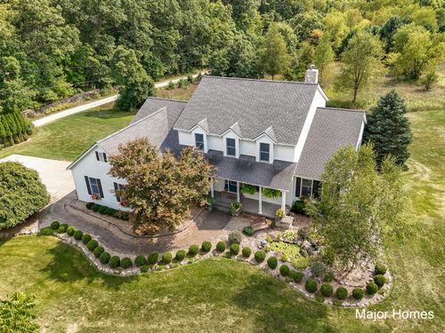 12180 Downes St Ne, Lowell, MI, 49331-9065 | Card Image