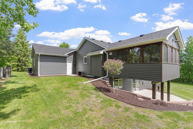 Brand new retaining wall and landscaping | Image 12