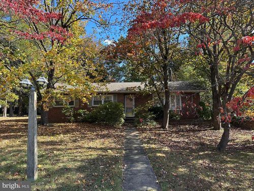 19 Sussex Ave, VOORHEES, NJ, 08043-1230 | Card Image