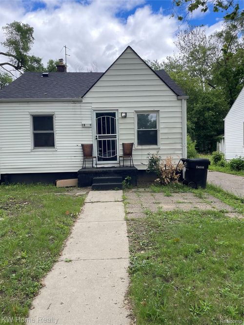 19350 Glastonbury Rd, Detroit, MI, 48219-2171 | Card Image